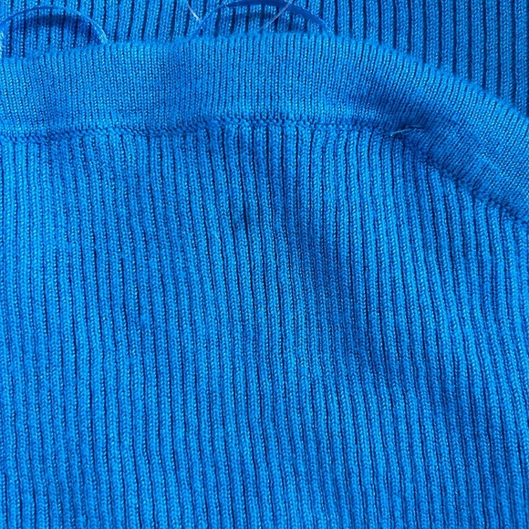 2 Piece Blue Ribbed Sweater Set - Picture 4 of 7
